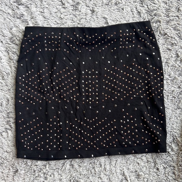 NWOT going out bejweled mini skirt from Express - Picture 2 of 4